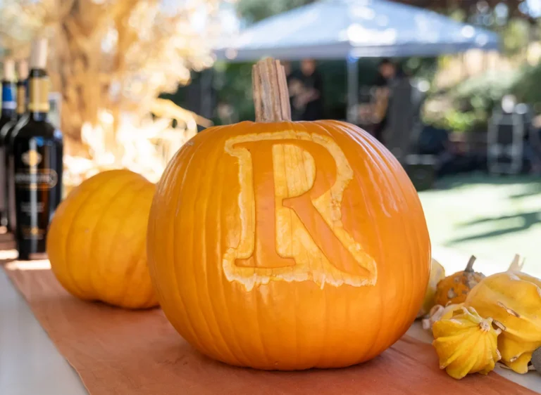 Rombauer pumpkin carving