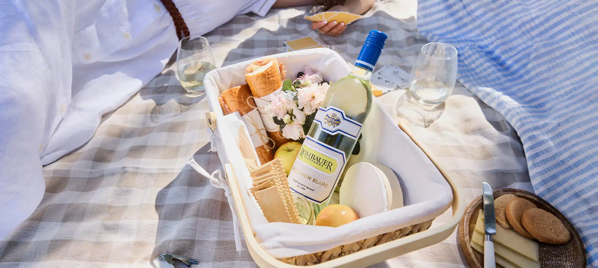 Spring Sauvignon Blanc in a picnic basket
