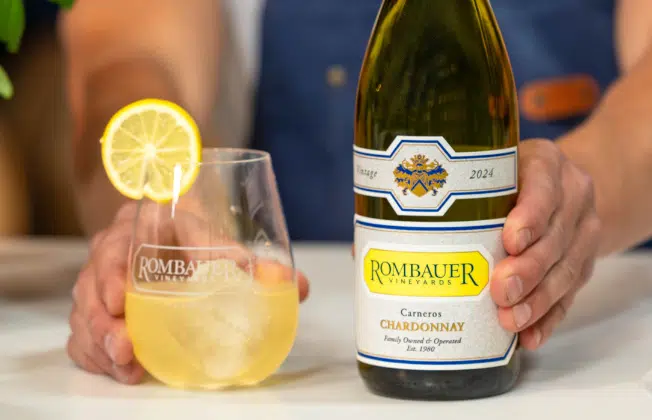 Chardonnay Peach Fizz