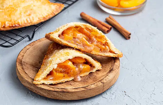 Peach hand pie