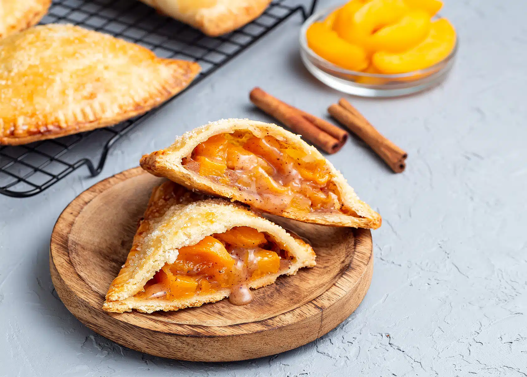 Peach hand pie