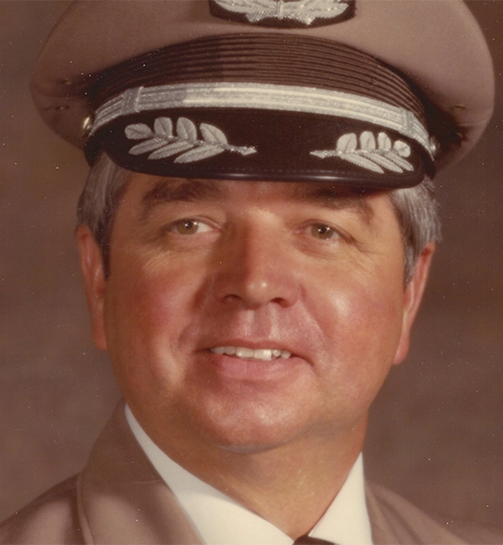 Rombauer Timeline 1965 - Koerner becomes a commercial pilot with Braniff International Airways.